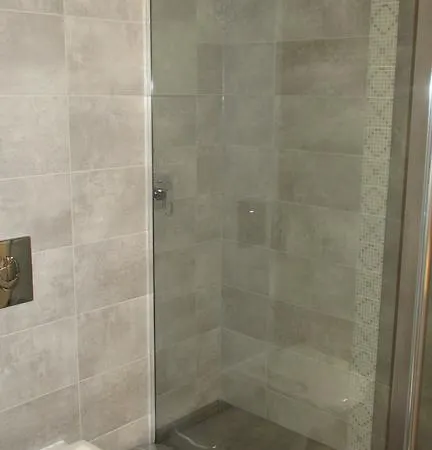 Incity Interhouse Apartment